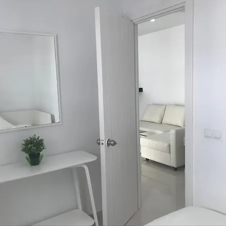 Marina Banus شقة ماربيا